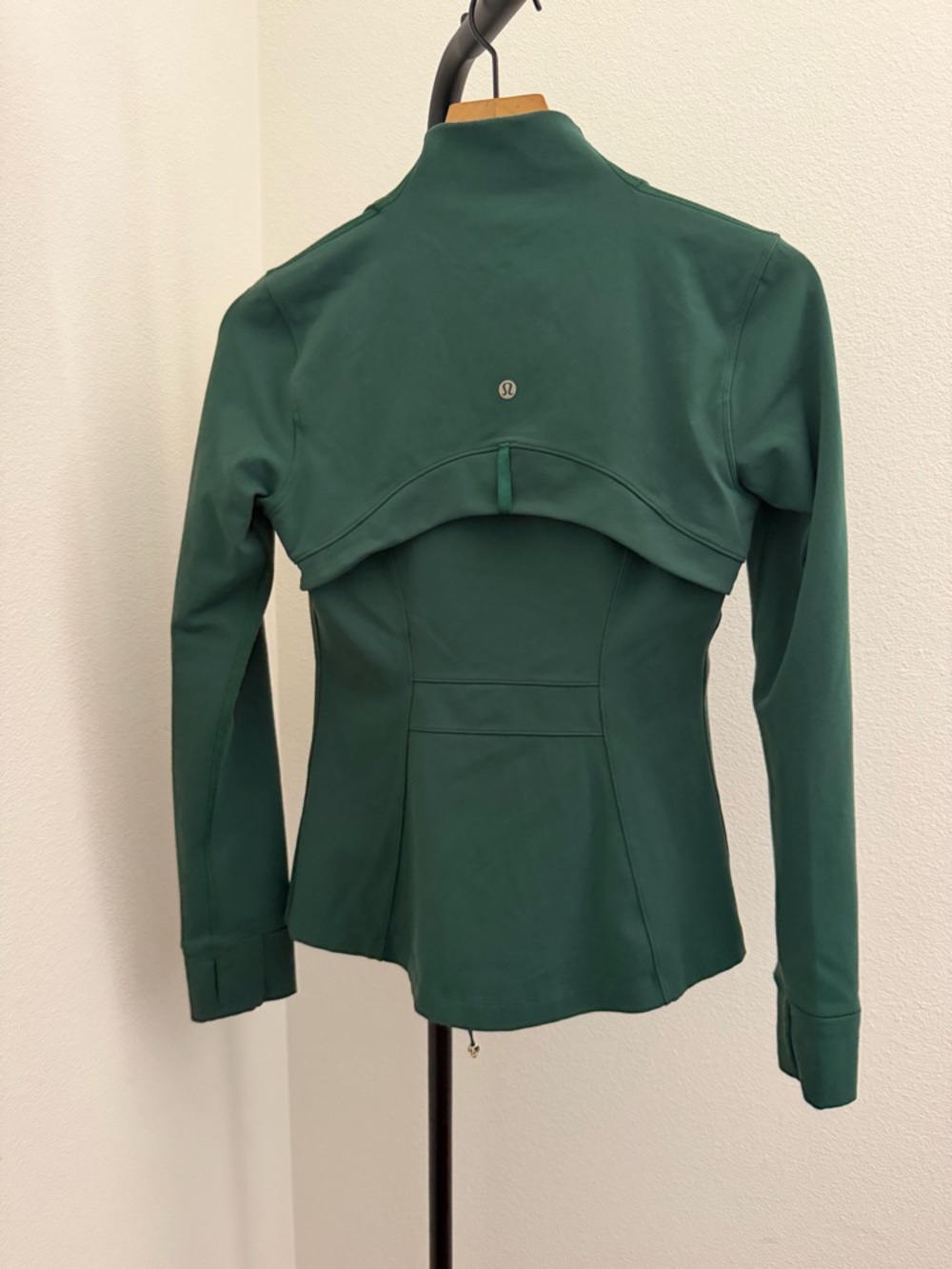 New RARE sold out lululemon athletica define shine Everglades jacket sz 6 - Picture 6 of 6
